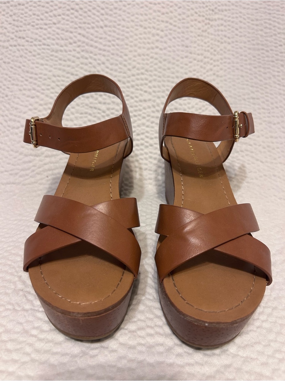 Tommy Hilfiger Women’s Tan Leather Platform Sandals with Ankle Strap